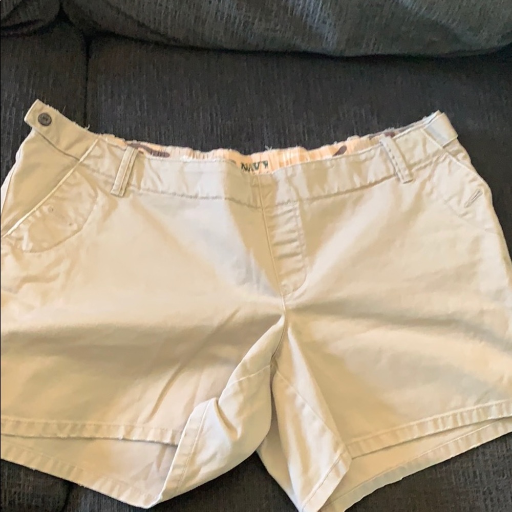 Maternity shorts- Old Navy size 16